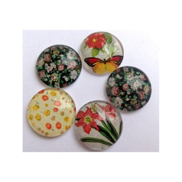 assorted cabochons